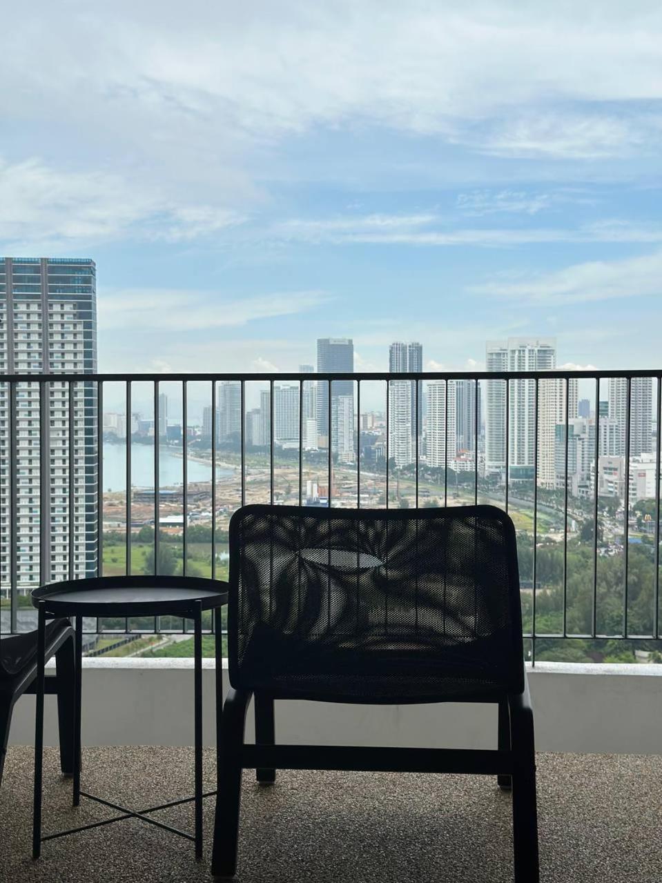The Landmark Comfort Relax Spacious Sea View By Iz Tanjung Tokong Exteriér fotografie